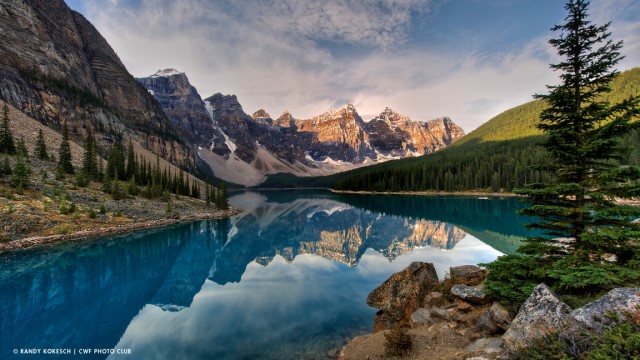 Moraine-Lake – Your Connection to Wildlife