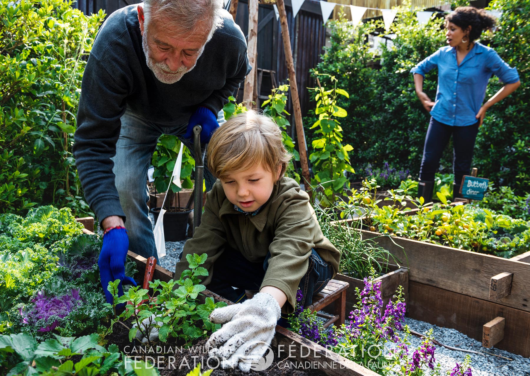 The earlier in life that kids get outside, the better – participating in outdoor nature activities at a young age with a trusted adult, like a teacher or family member, is one of the best predictors of a life-long conservation ethic. 