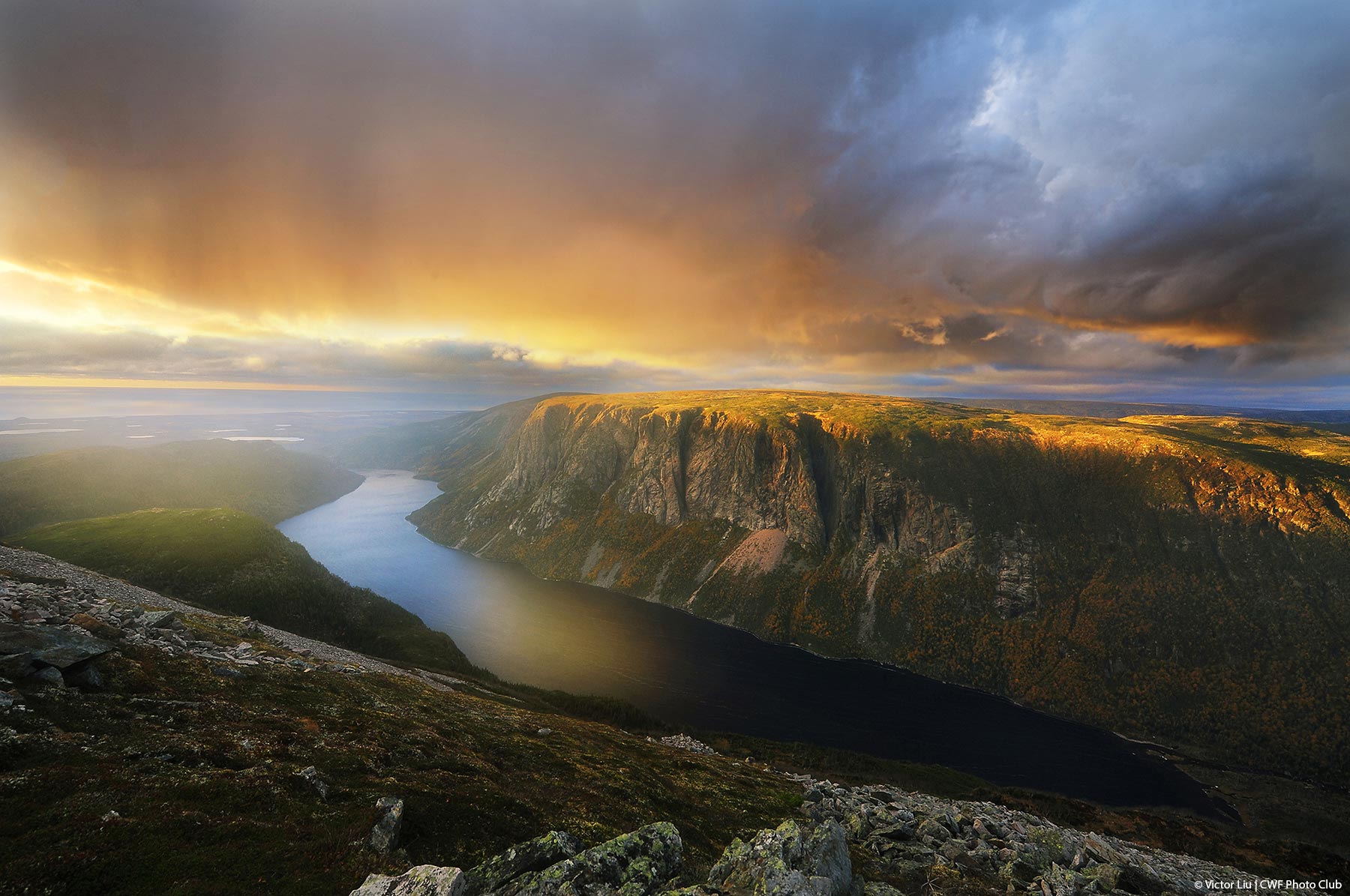 Ten Mile Pond, Gros Morne National Park, NFLD @Victor Liu | CWF Photo Club