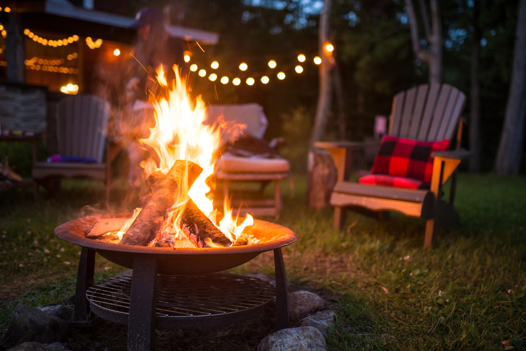 campfire-cabin-chair-night-fall – Your Connection to Wildlife